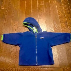 Patagonia 12 month hooded fleece